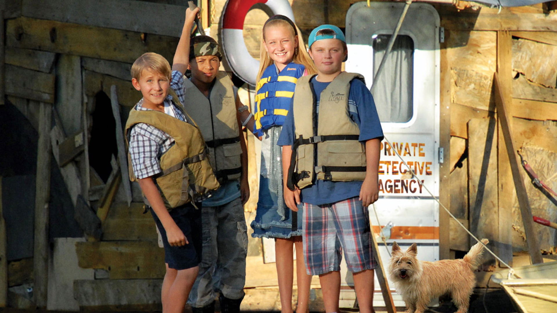 Boathouse Detectives Background