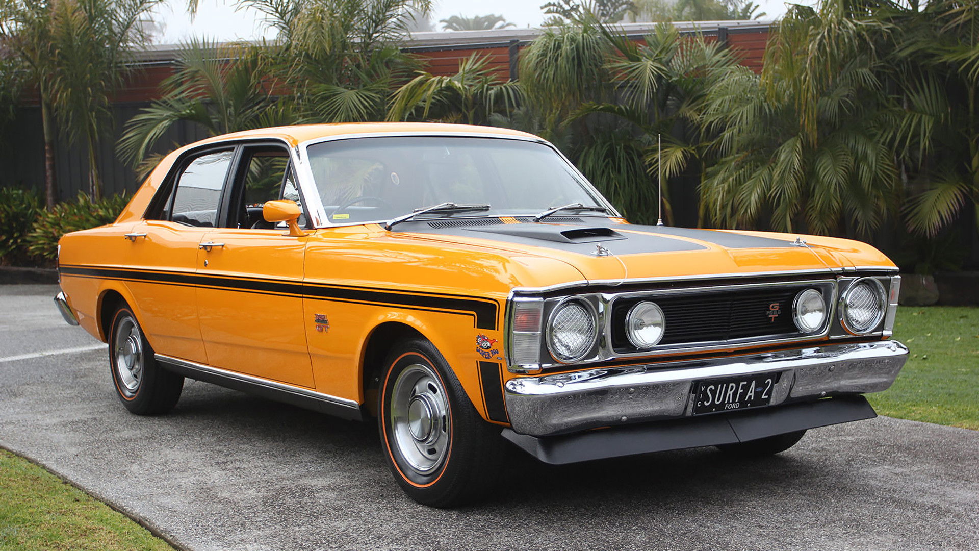 Shannons Club TV Background