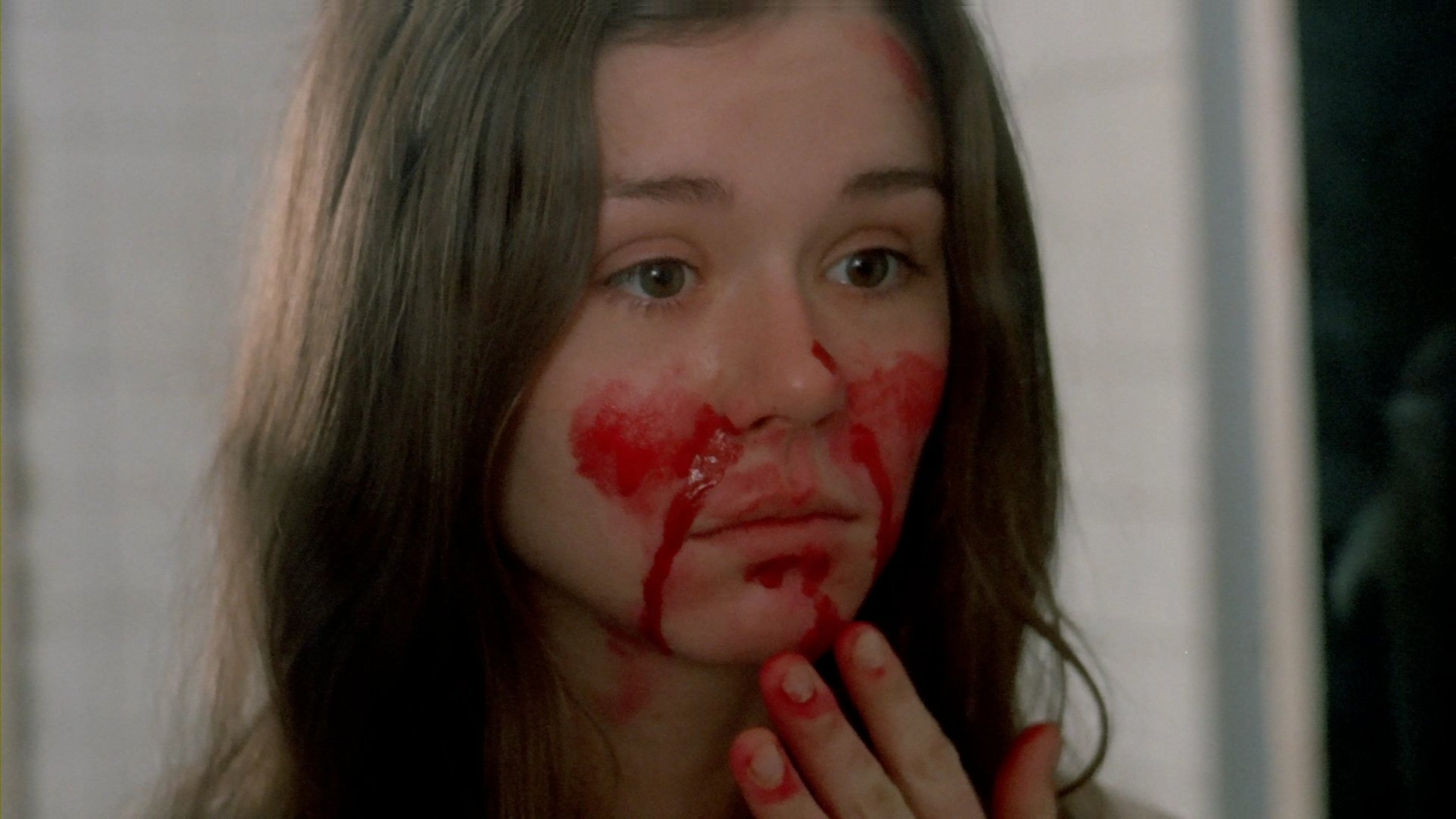 Lisa, Lisa Background