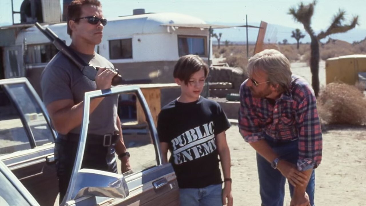 T2: Reprogramming The Terminator Background