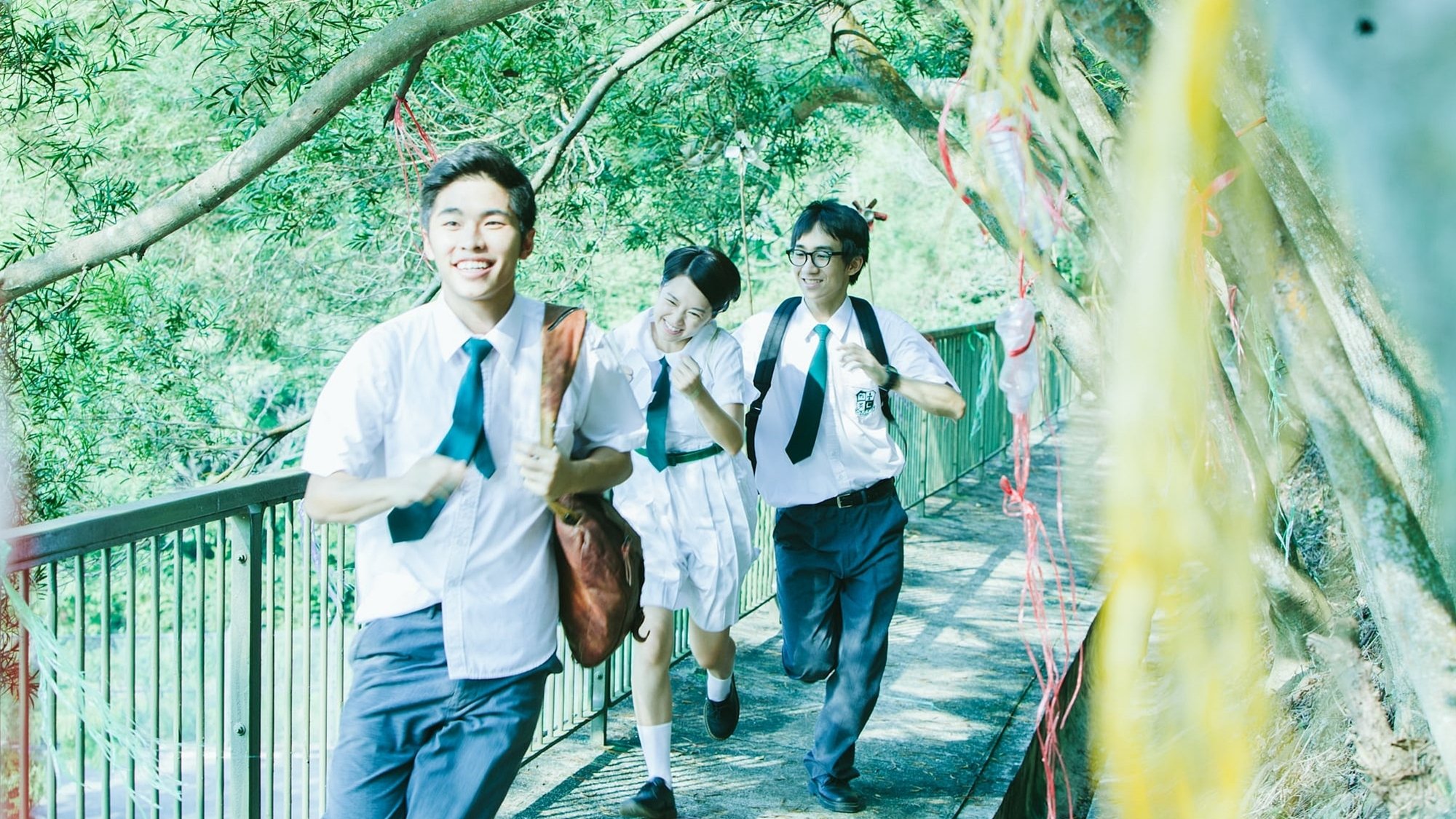 She Remembers, He Forgets Background