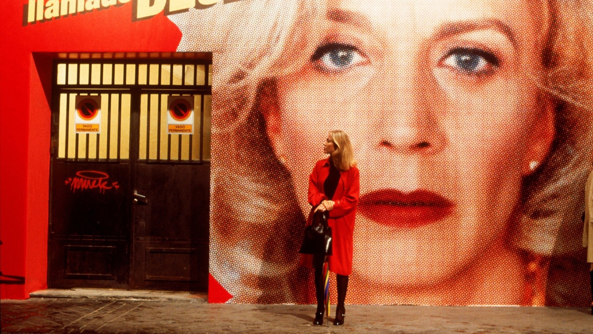 Todo sobre mi madre Background