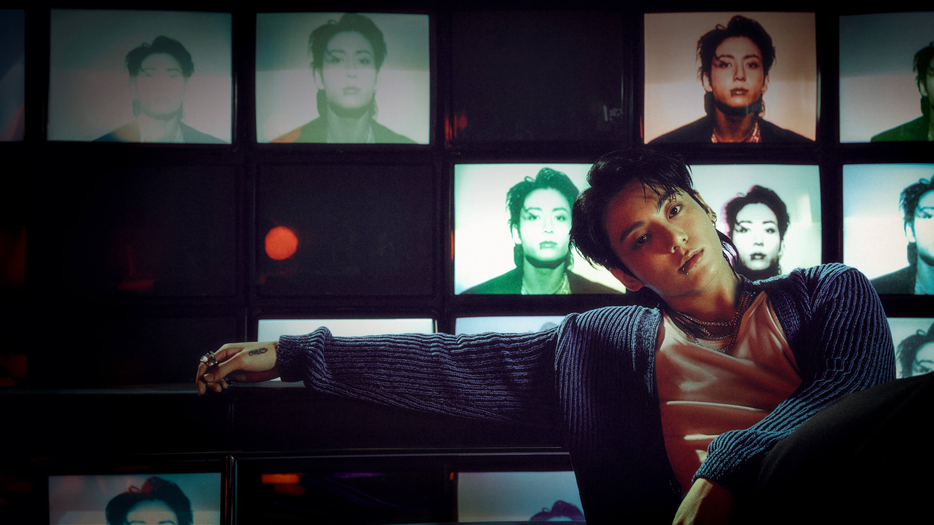 JUNG KOOK: I AM STILL Background