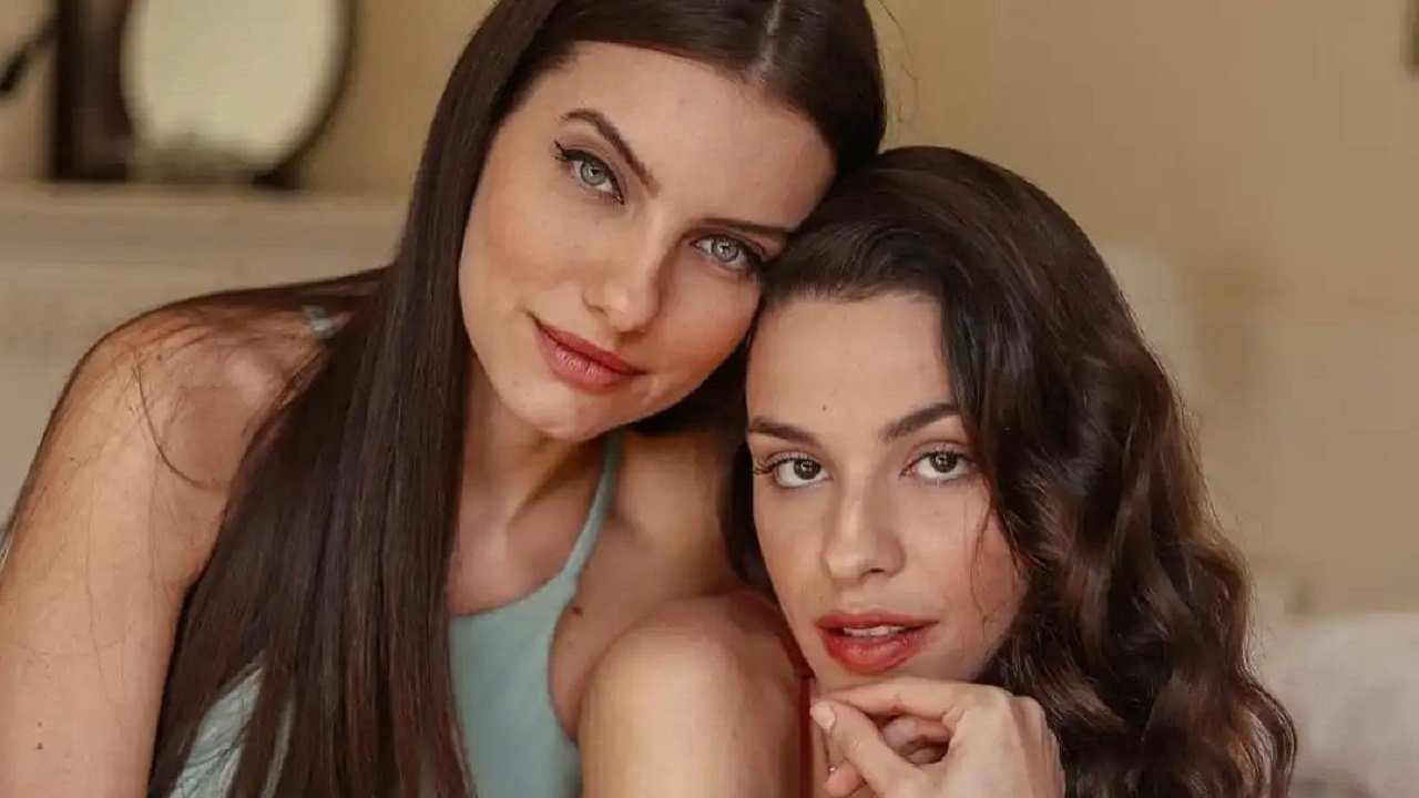 Stupid Wife Background