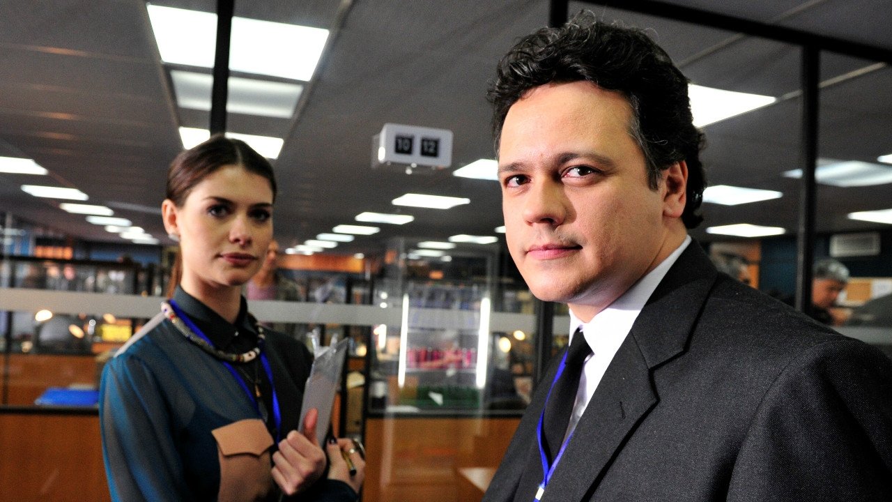 Como Aproveitar o Fim do Mundo Background