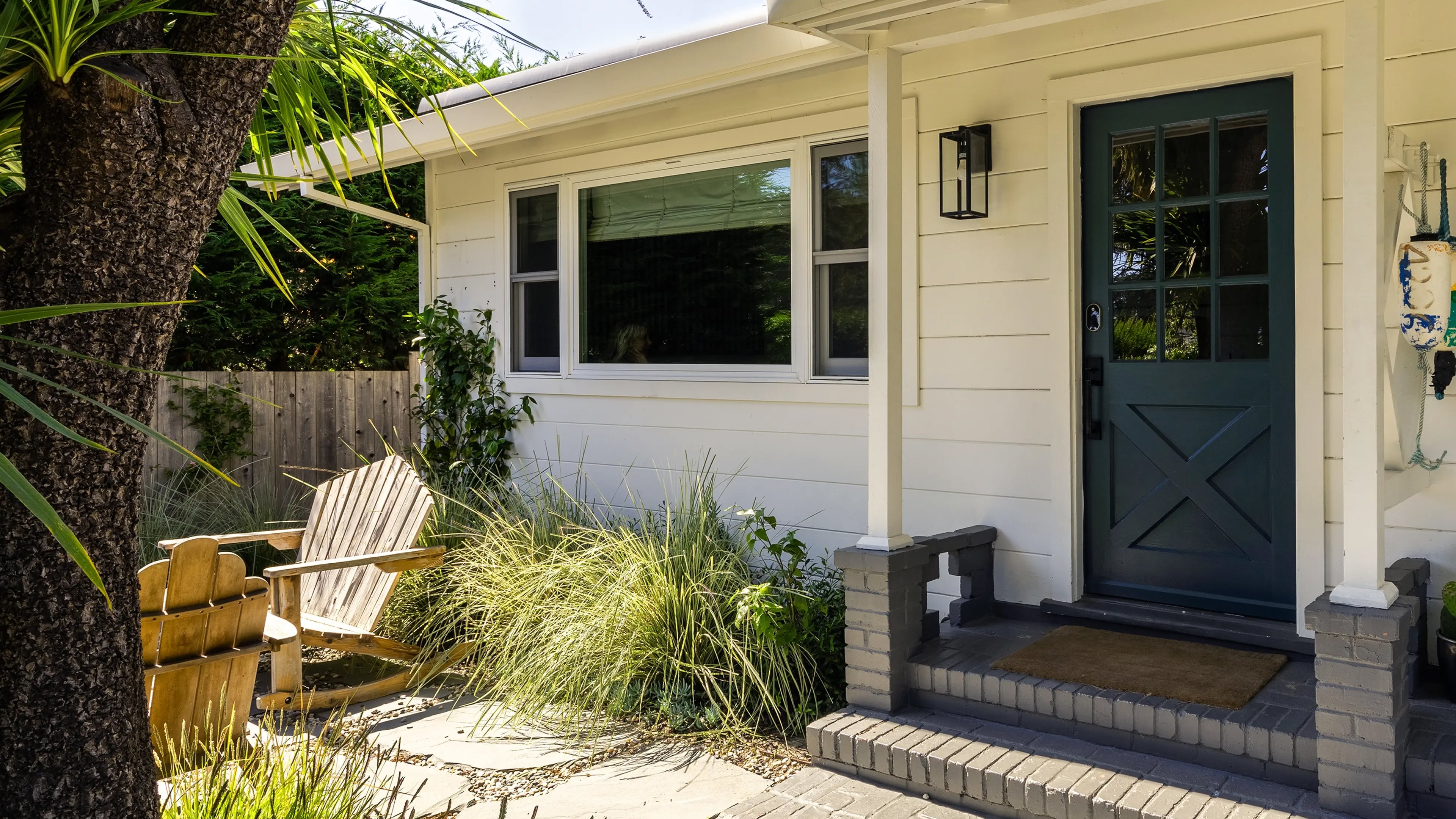 Beach Cottage Chronicles Background