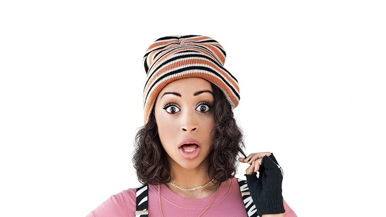 Liza on Demand Background