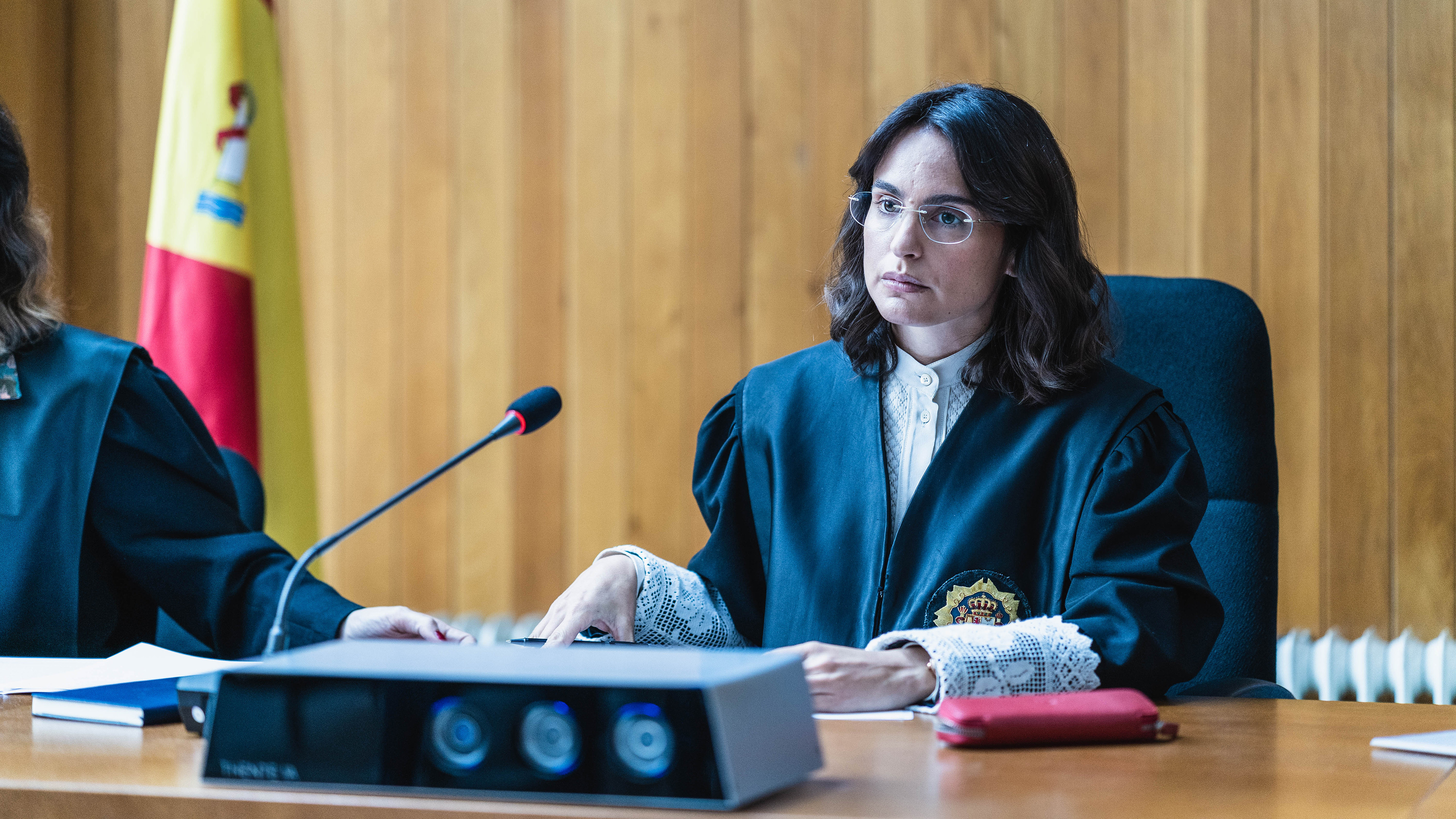 Justicia artificial Background