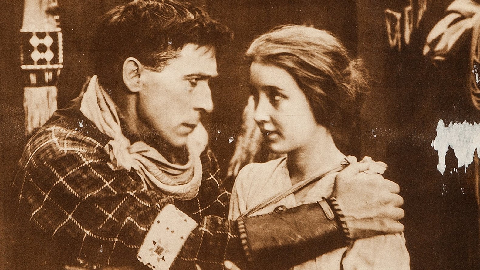 Hell's Hinges Background