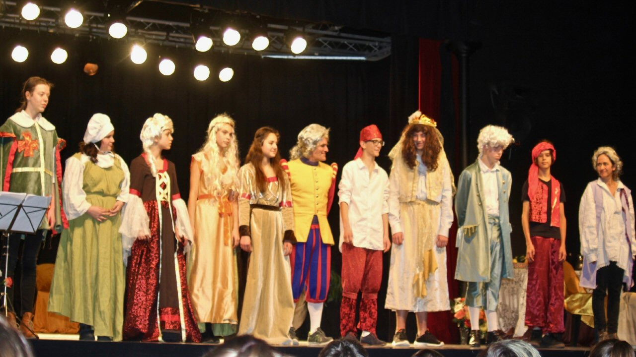 Would-Be Gentleman Background