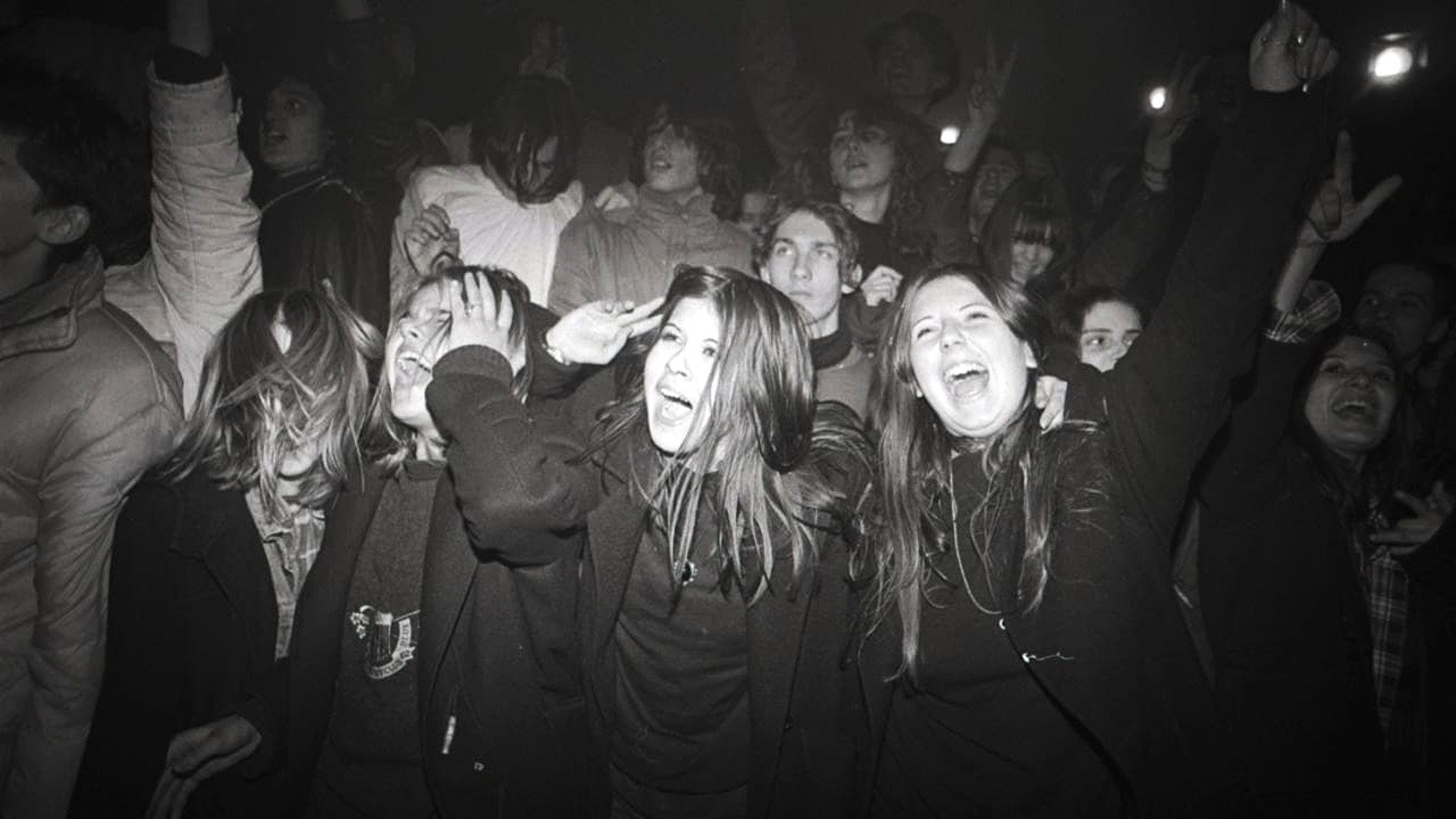 Scream for Me Sarajevo Background