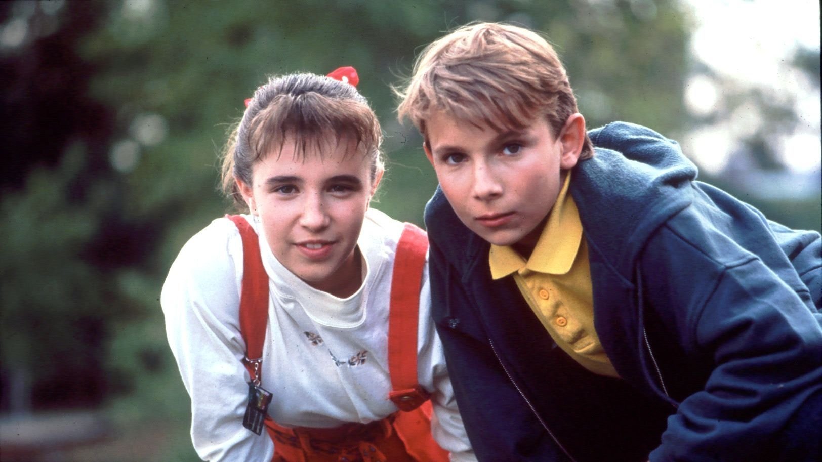 Les Intrépides Background