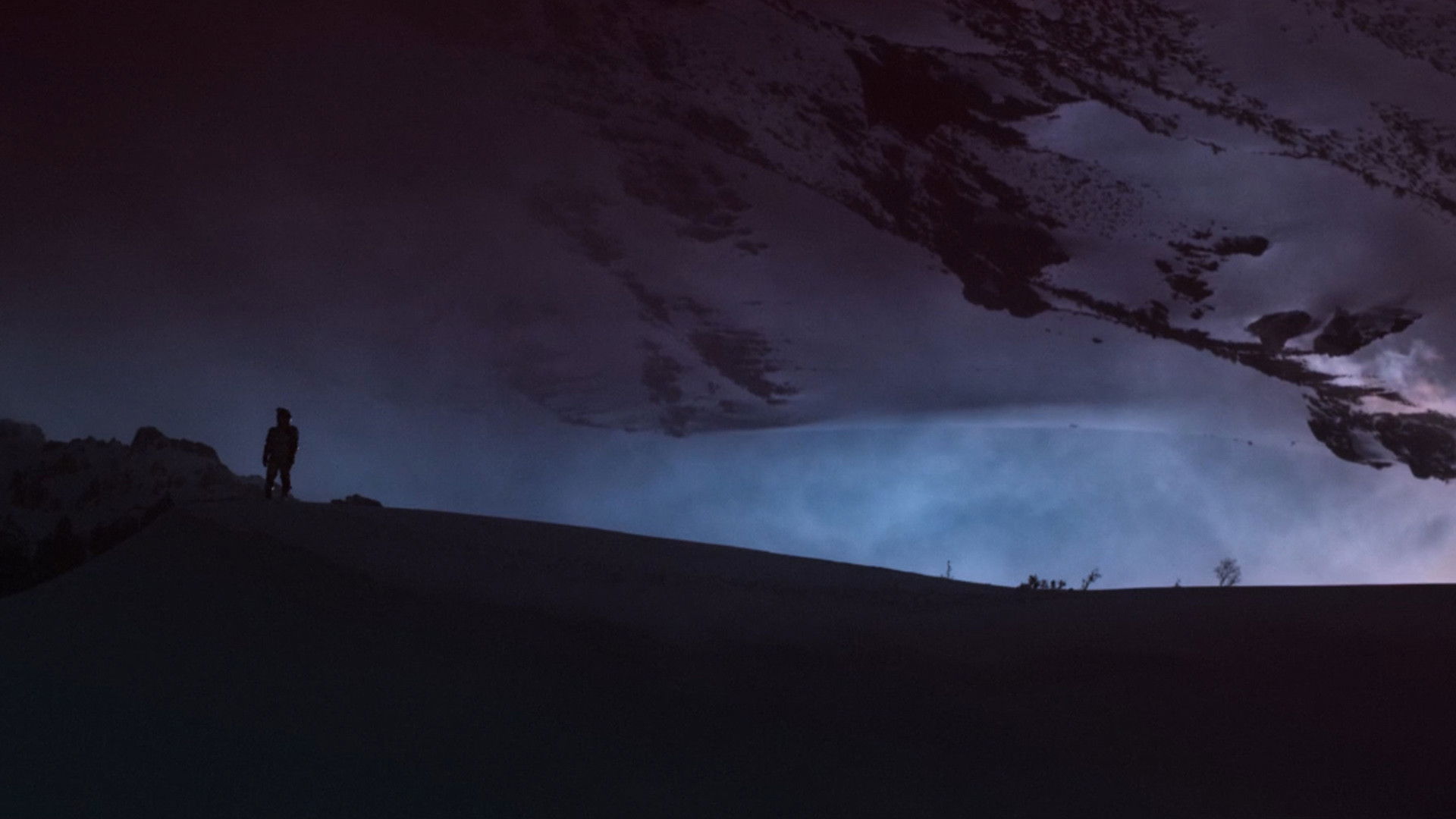 El elemento enigmático Background