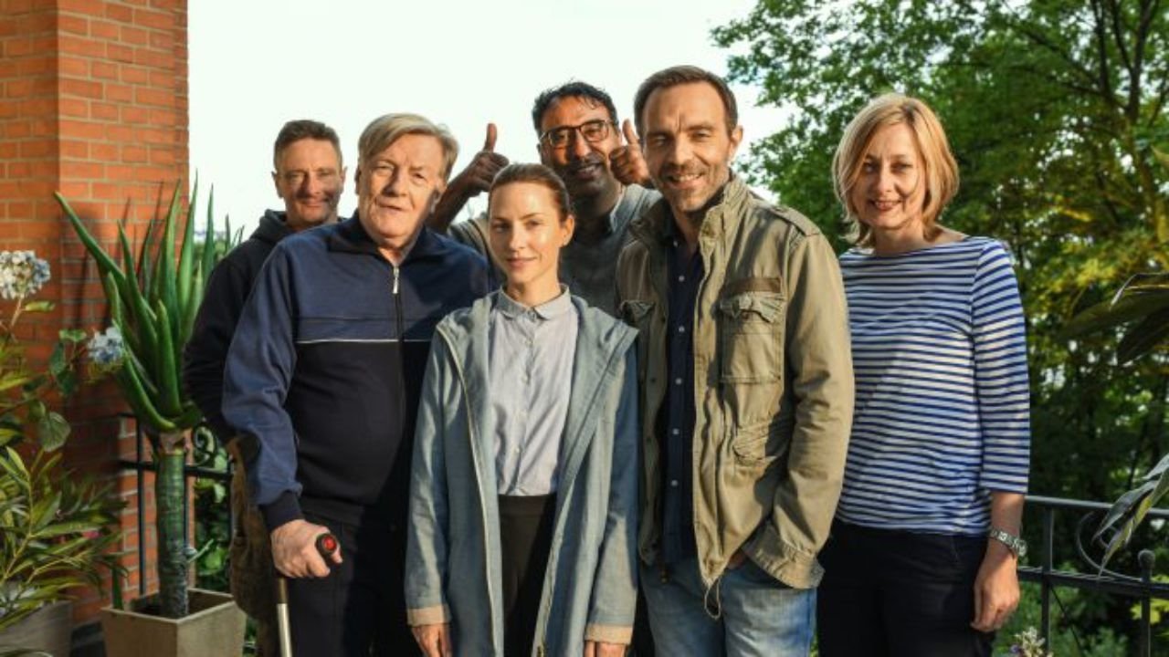 Fast perfekt verliebt Background